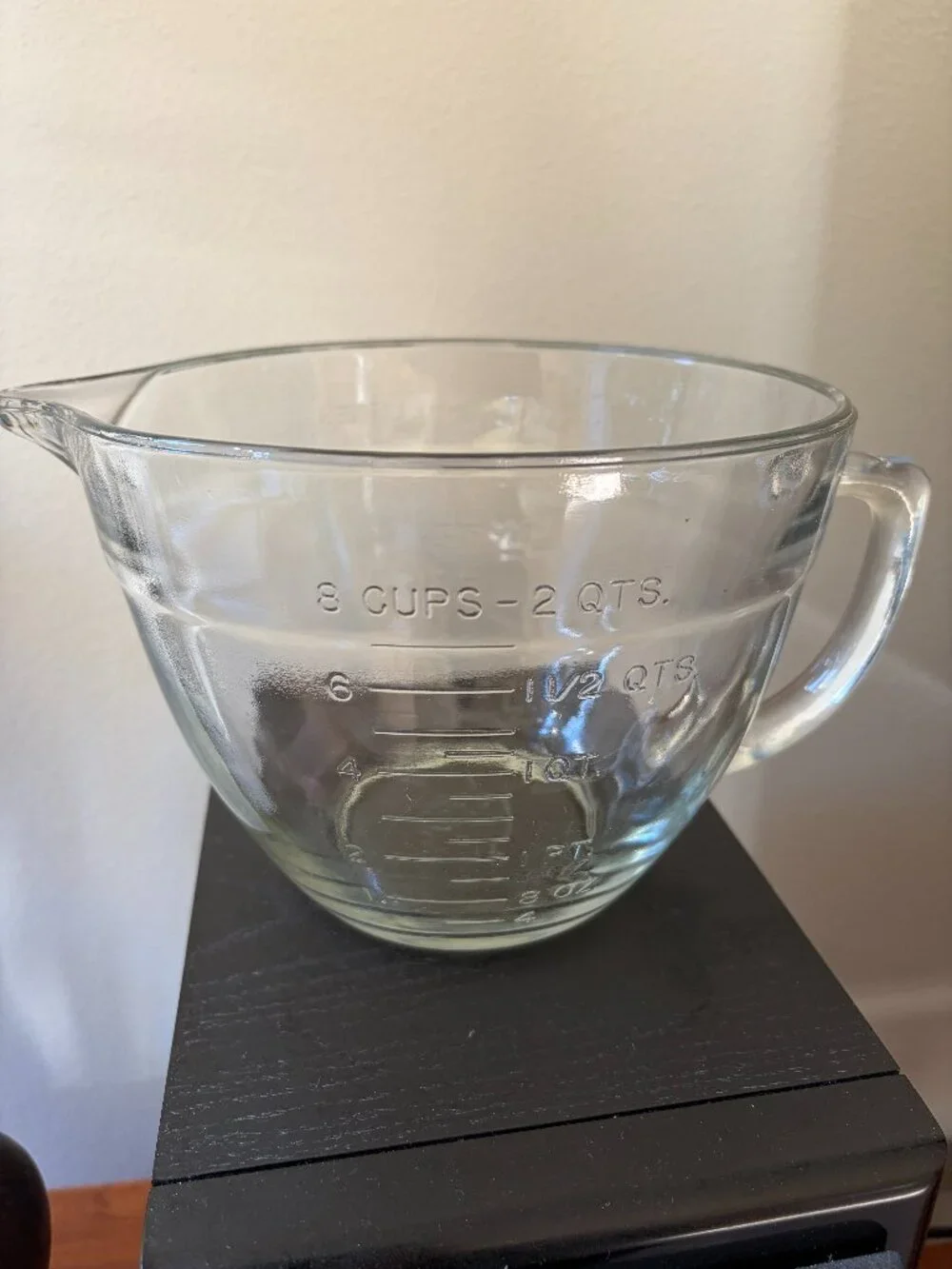 Anchor Hocking 8 cup glass measuring cup vintage.  Good conditions, no chips